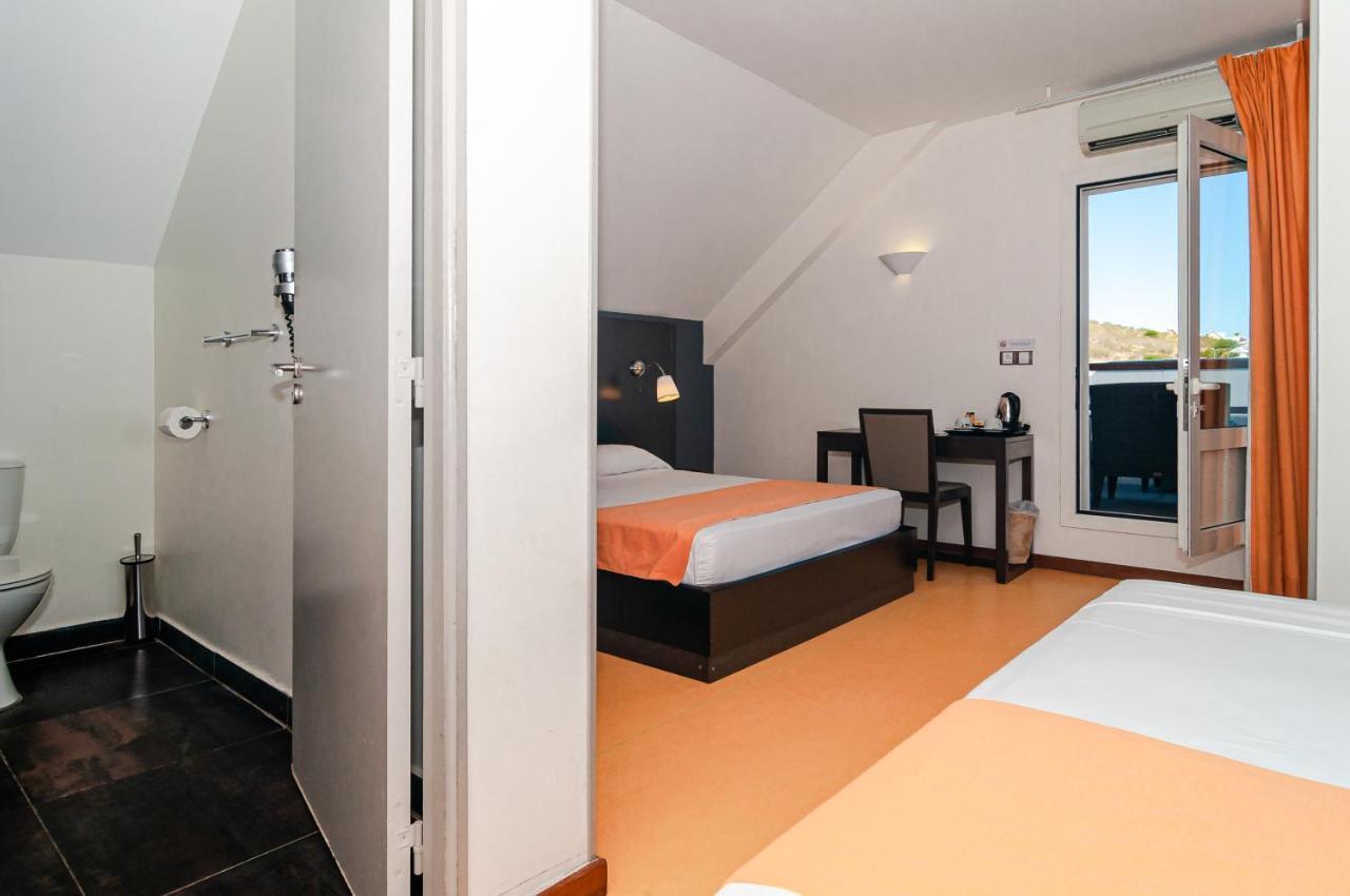 Tama Hotel Saint-Gilles-les Bains Esterno foto