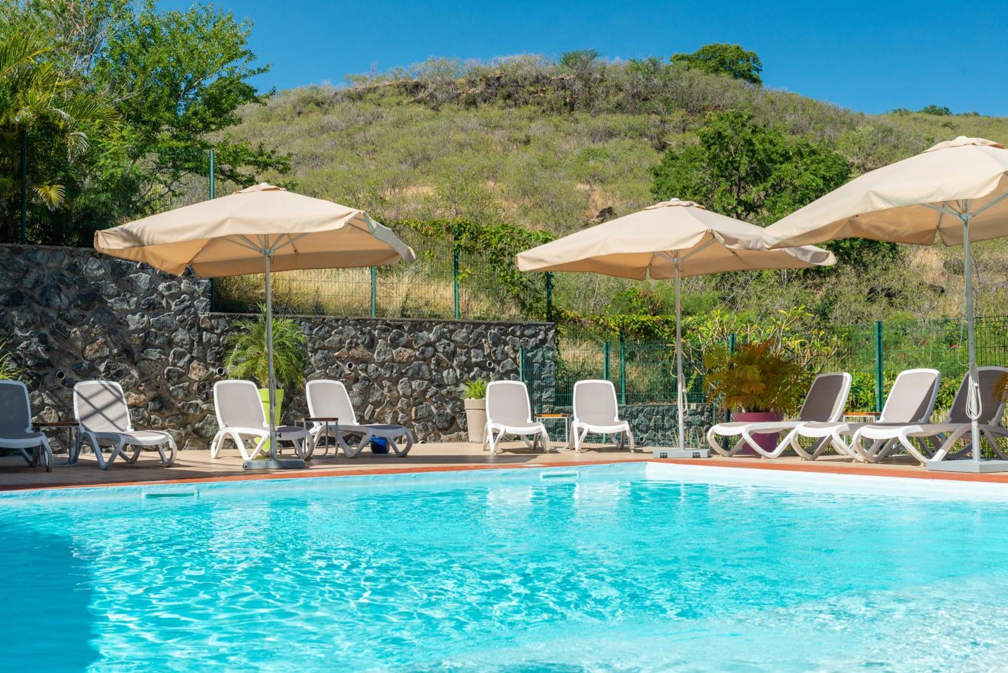 Tama Hotel Saint-Gilles-les Bains Esterno foto