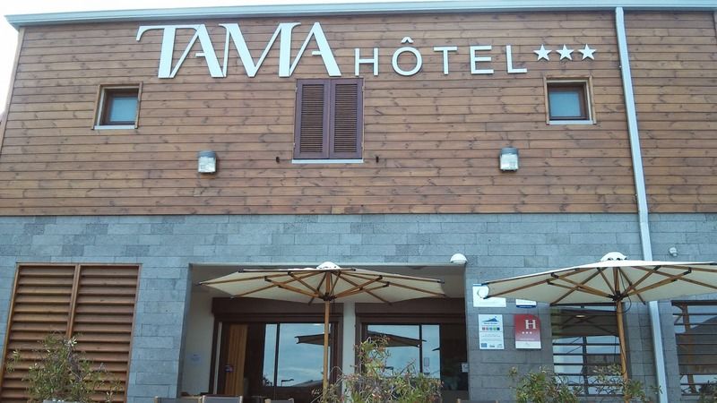 Tama Hotel Saint-Gilles-les Bains Esterno foto